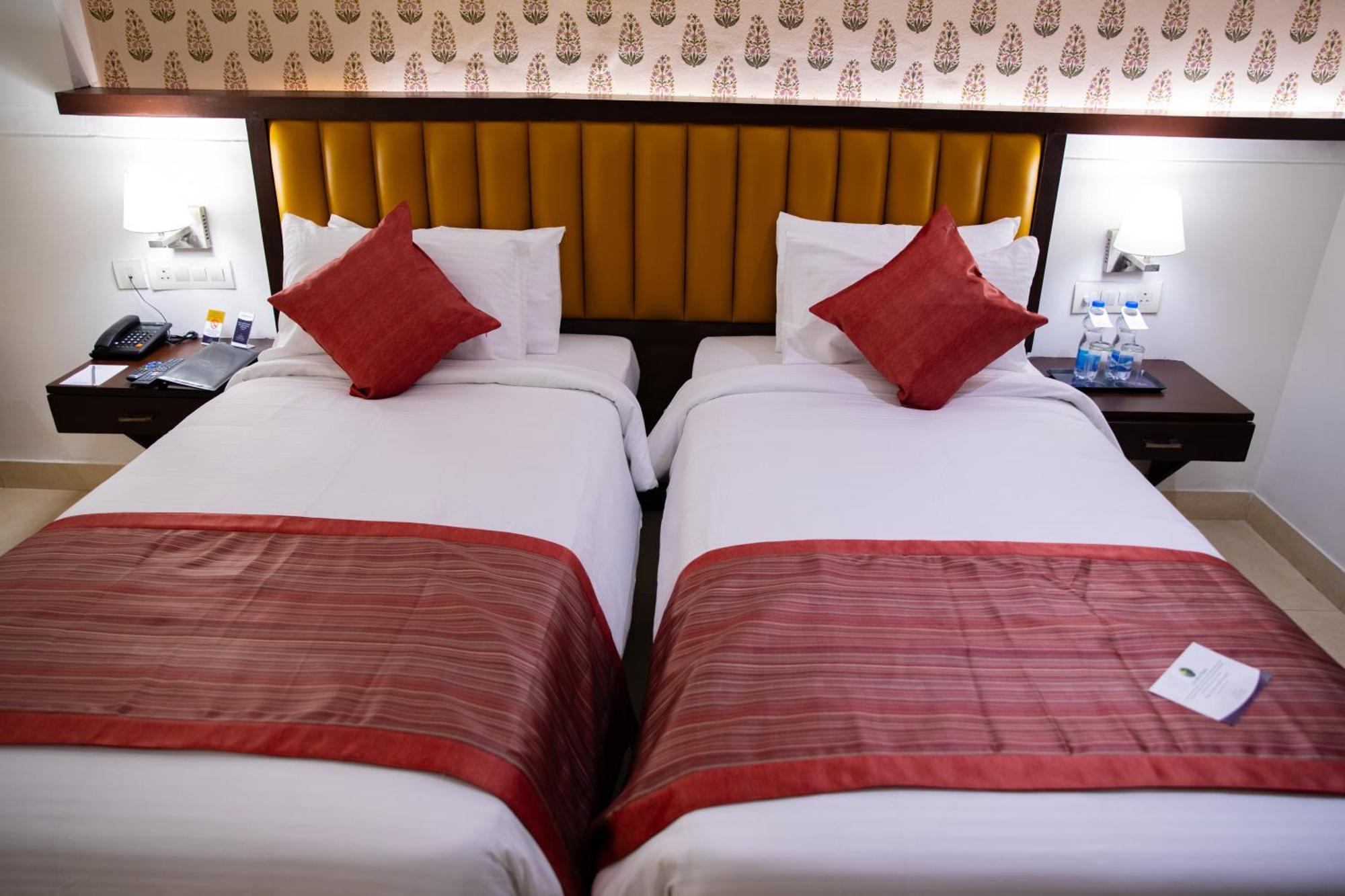 Grand Continent Secunderabad A Sarovar Portico Affiliate Hotel Dış mekan fotoğraf